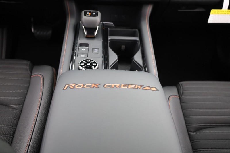 Nissan Pathfinder Vehicle Image 18
