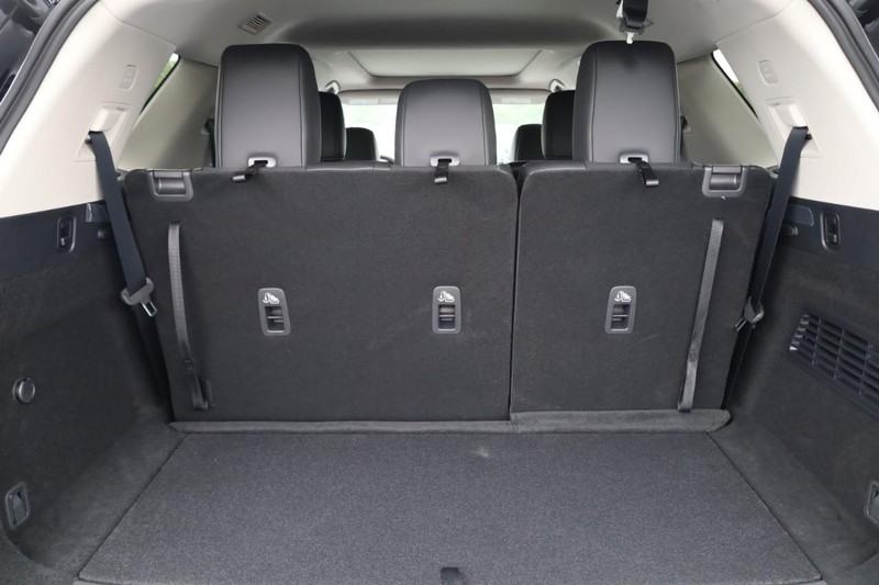 Nissan Pathfinder Vehicle Image 07