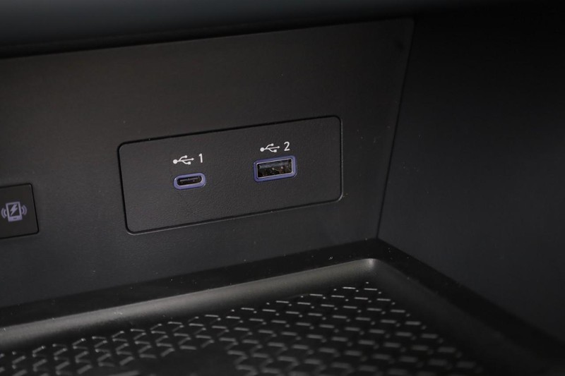 Nissan Pathfinder Vehicle Image 25