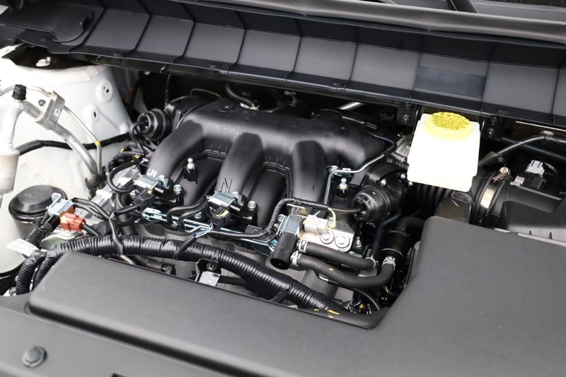 Nissan Pathfinder Vehicle Image 27