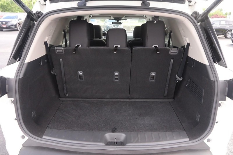 Nissan Pathfinder Vehicle Image 07