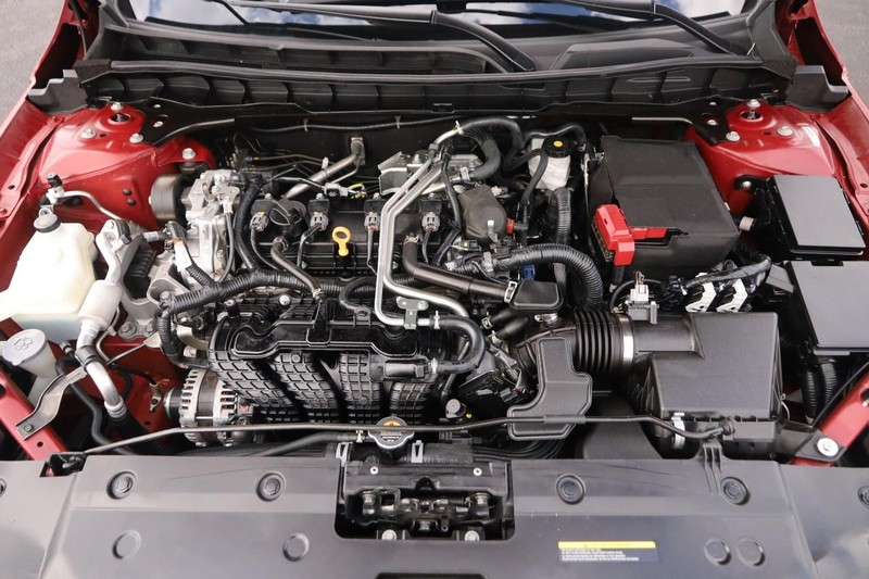 Nissan Altima Vehicle Image 26