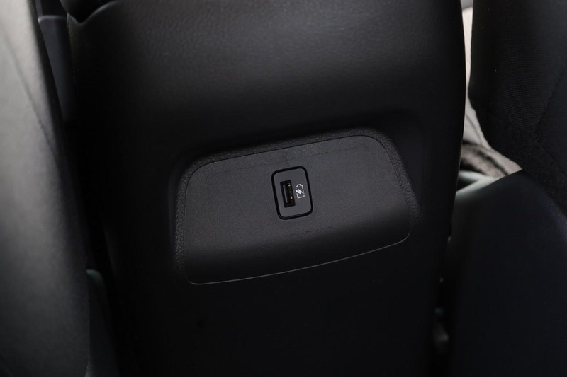 Nissan Sentra Vehicle Image 20