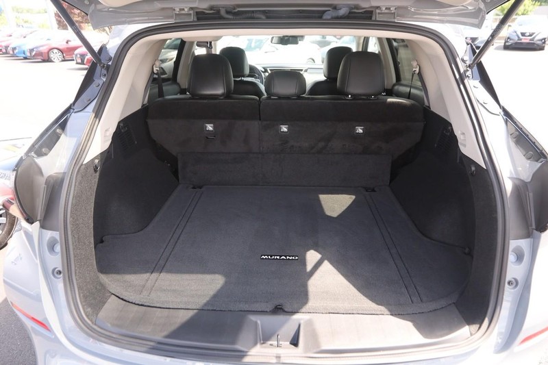 Nissan Murano Vehicle Image 07