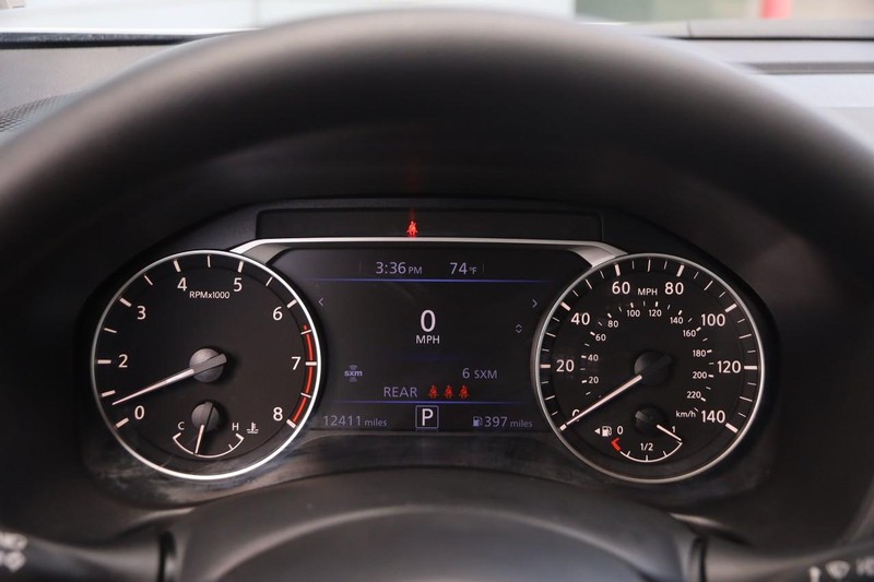 Nissan Altima Vehicle Image 13