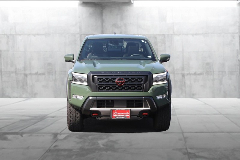 Nissan Frontier Vehicle Image 04