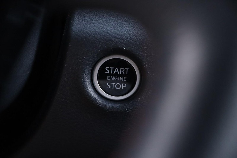 Nissan Frontier Vehicle Image 15