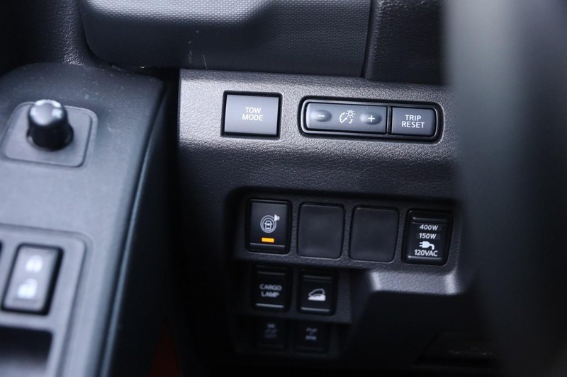 Nissan Frontier Vehicle Image 22
