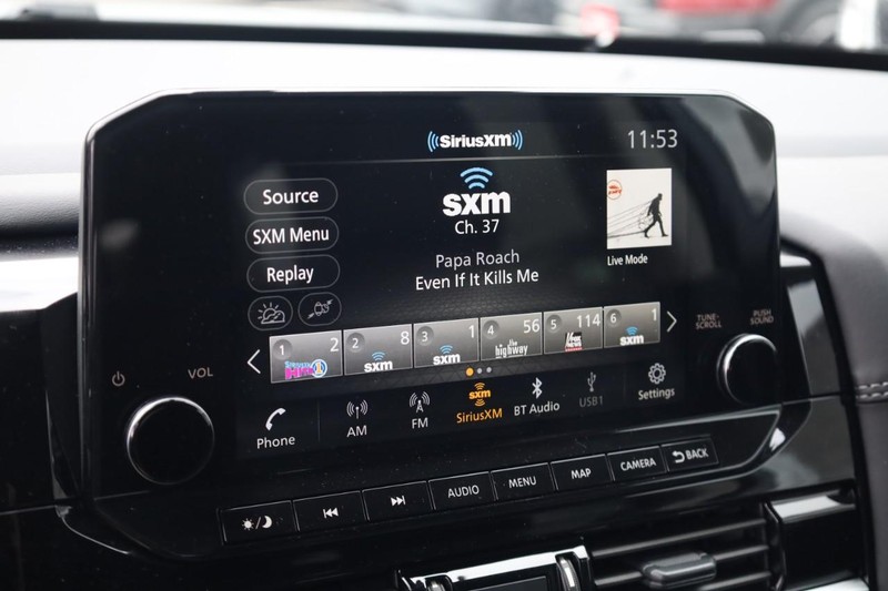 Nissan Pathfinder Vehicle Image 23