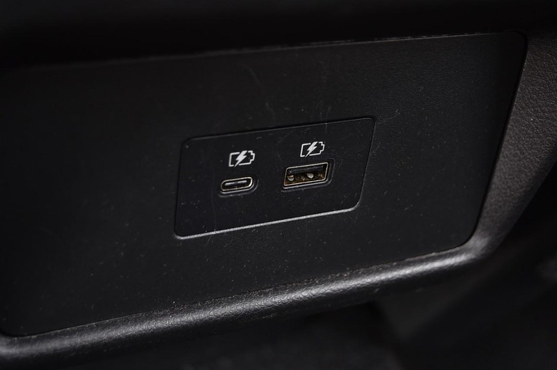 Nissan Rogue Vehicle Image 22