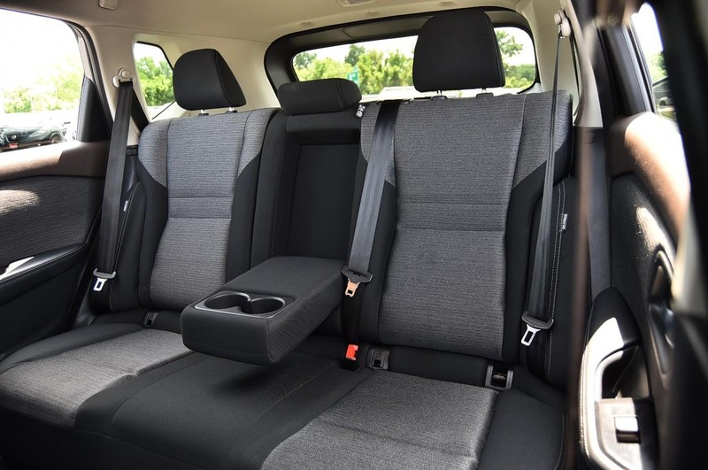 Nissan Rogue Vehicle Image 21
