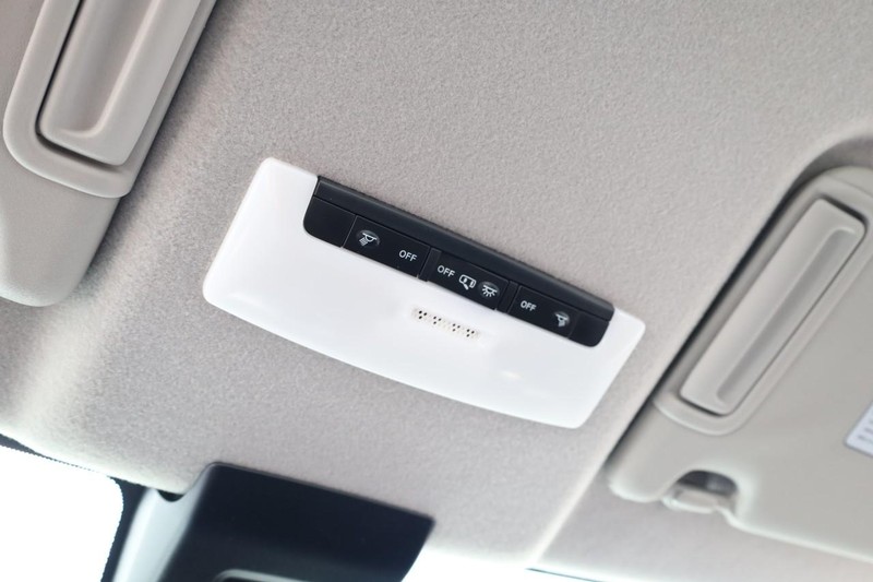 Nissan Kicks Play Vehicle Image 18