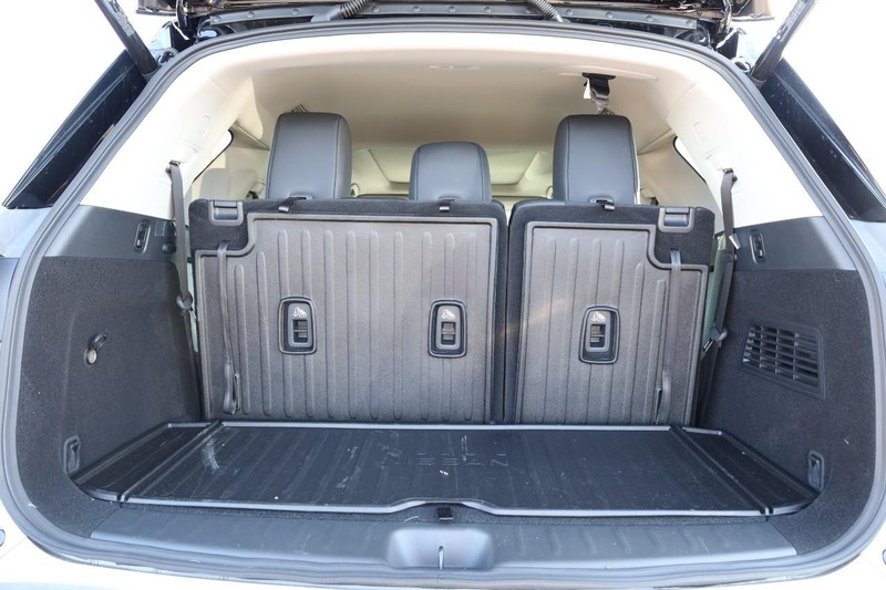 Nissan Pathfinder Vehicle Image 07