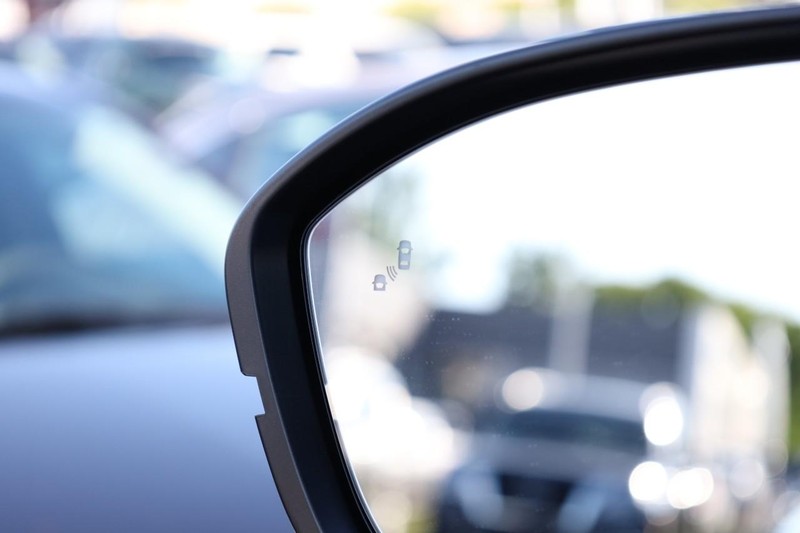 Nissan Pathfinder Vehicle Image 24