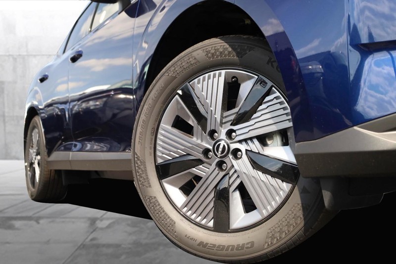 Nissan Murano Vehicle Image 03