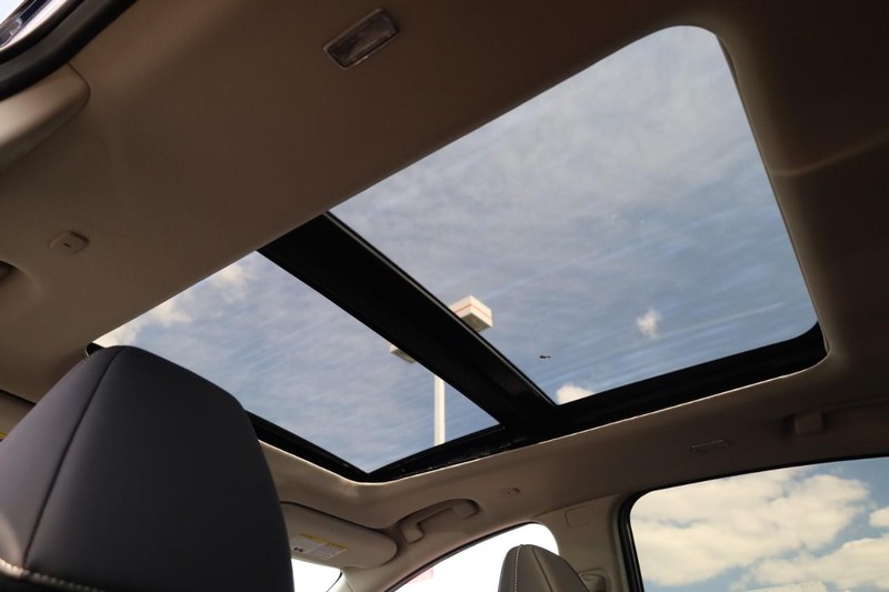 Nissan Murano Vehicle Image 08