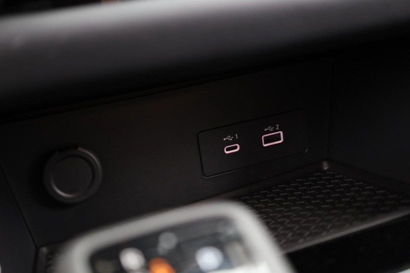 Nissan Pathfinder Vehicle Image 17