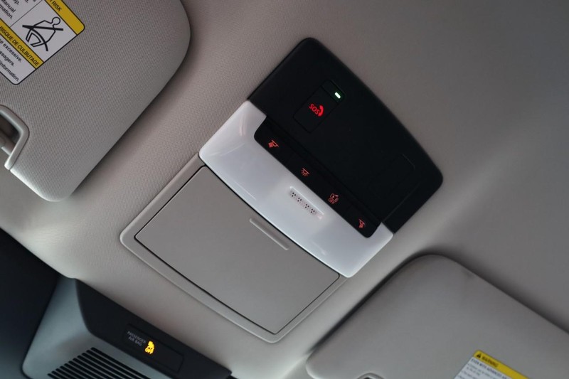 Nissan Pathfinder Vehicle Image 19