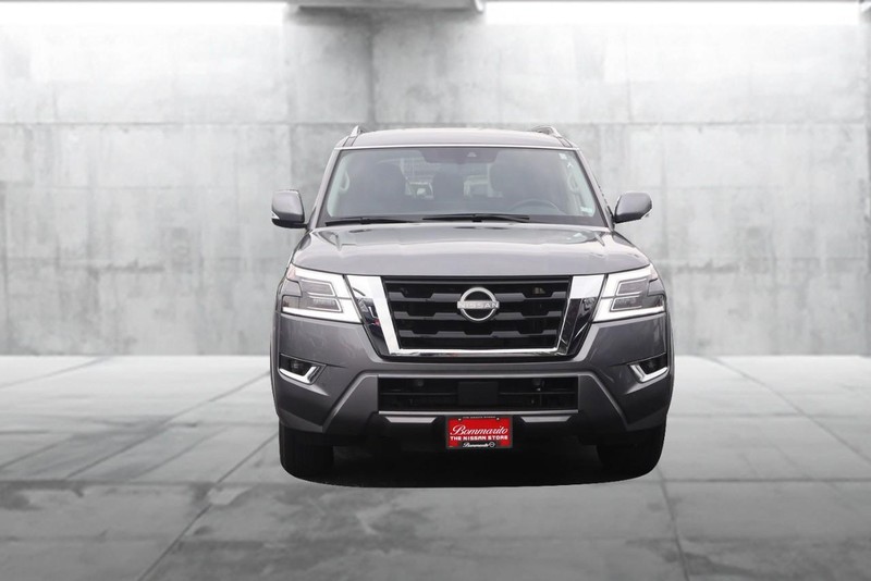 Nissan Armada Vehicle Image 04