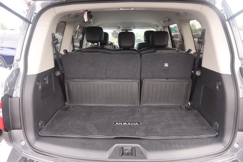 Nissan Armada Vehicle Image 07