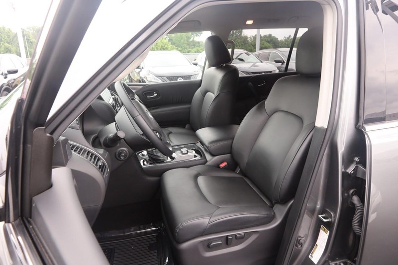 Nissan Armada Vehicle Image 08