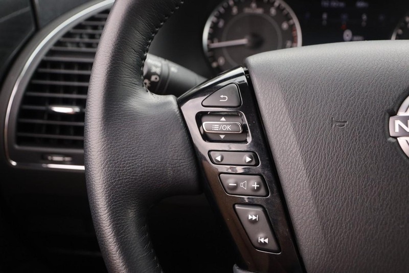 Nissan Armada Vehicle Image 12