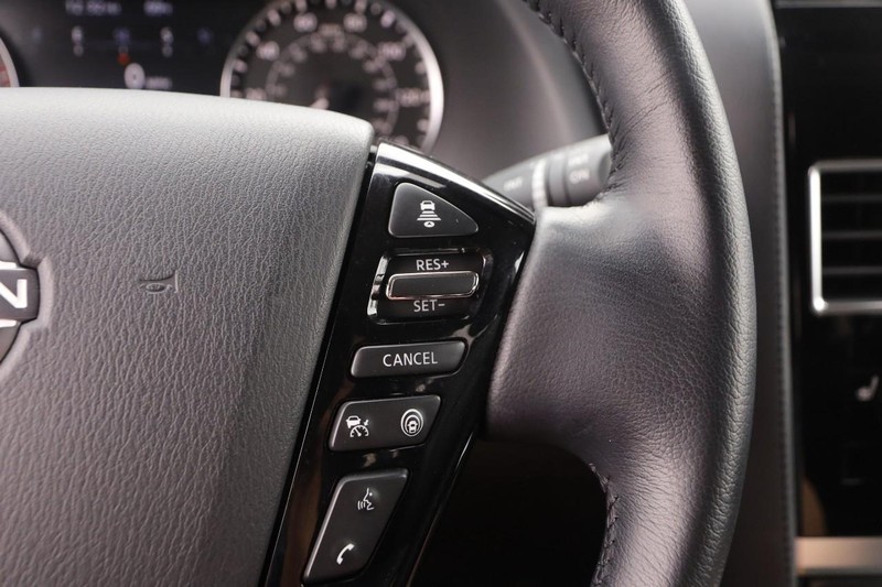Nissan Armada Vehicle Image 13