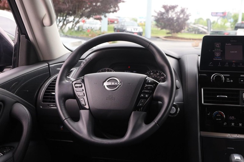 Nissan Armada Vehicle Image 23