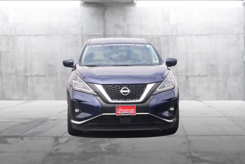 Nissan Murano Vehicle Image 04