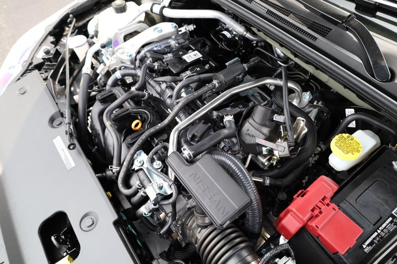Nissan Sentra Vehicle Image 25
