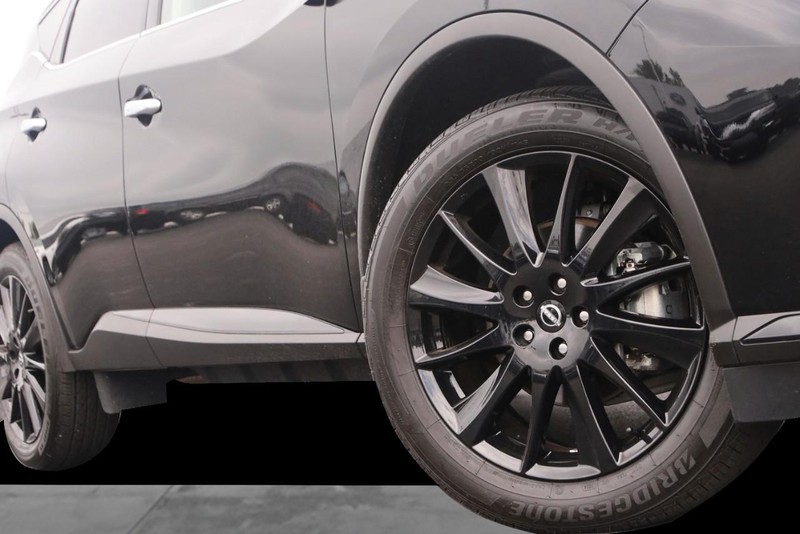 Nissan Murano Vehicle Image 03