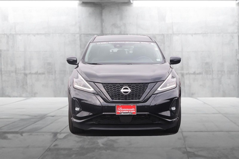 Nissan Murano Vehicle Image 04