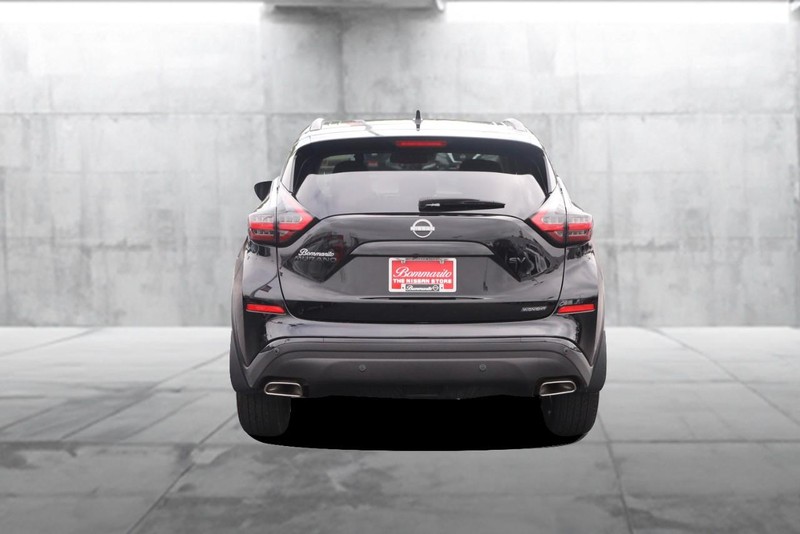 Nissan Murano Vehicle Image 06
