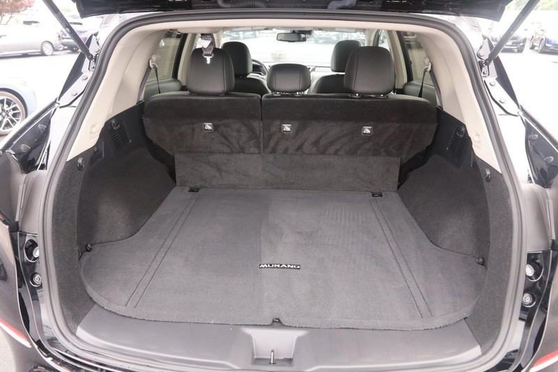Nissan Murano Vehicle Image 07