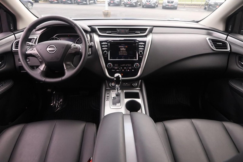 Nissan Murano Vehicle Image 20