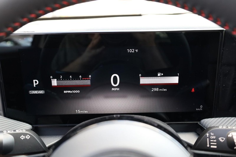 Nissan Kicks Vehicle Image 12