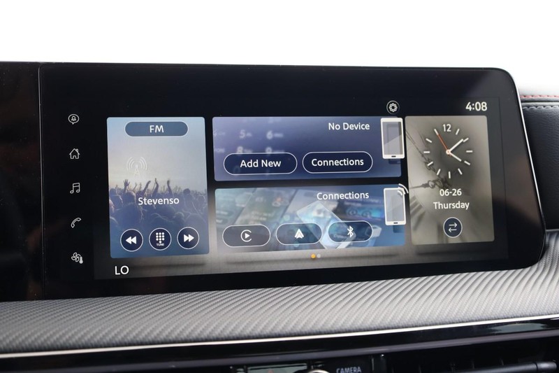 Nissan Kicks Vehicle Image 13