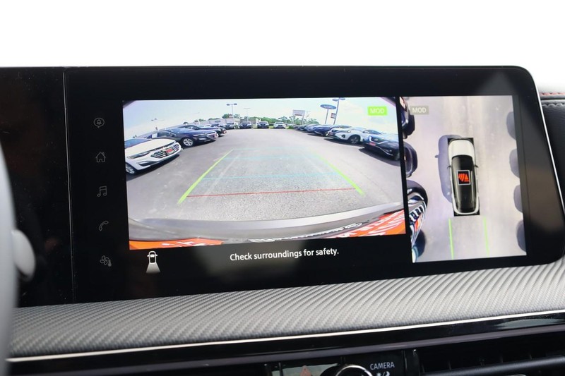 Nissan Kicks Vehicle Image 14