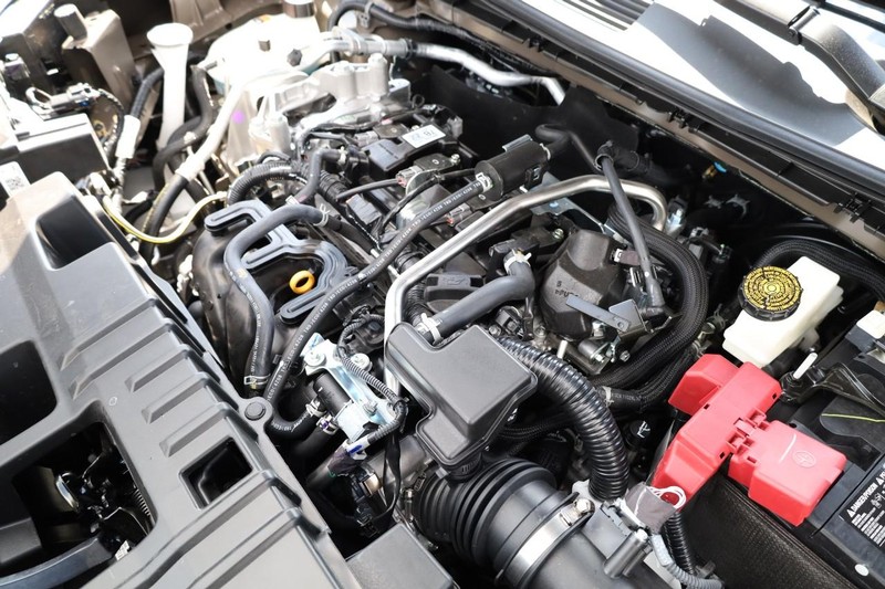 Nissan Kicks Vehicle Full-screen Gallery Image 25