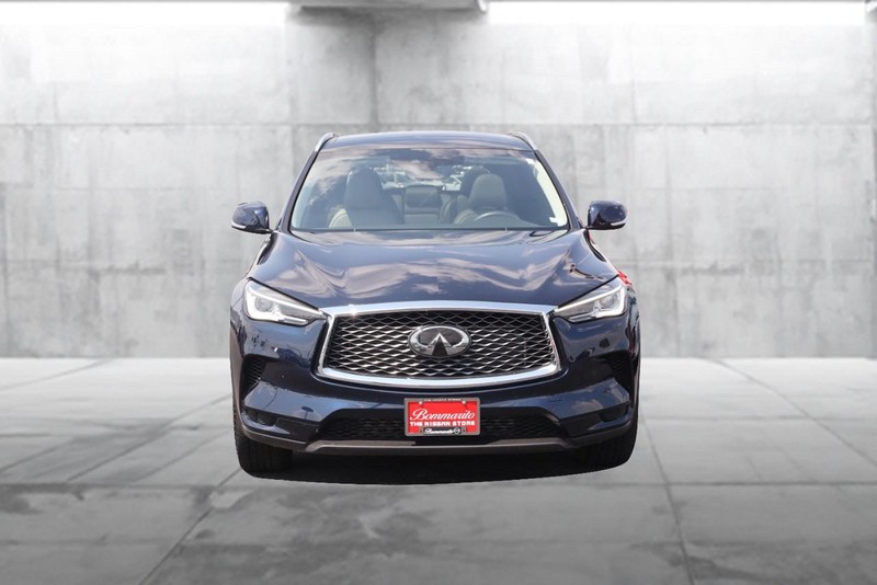 INFINITI QX50 Vehicle Image 04