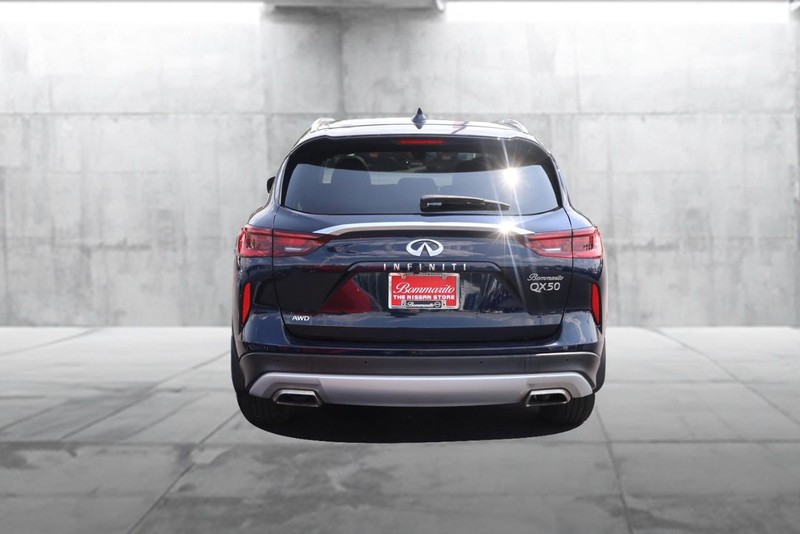 INFINITI QX50 Vehicle Image 06