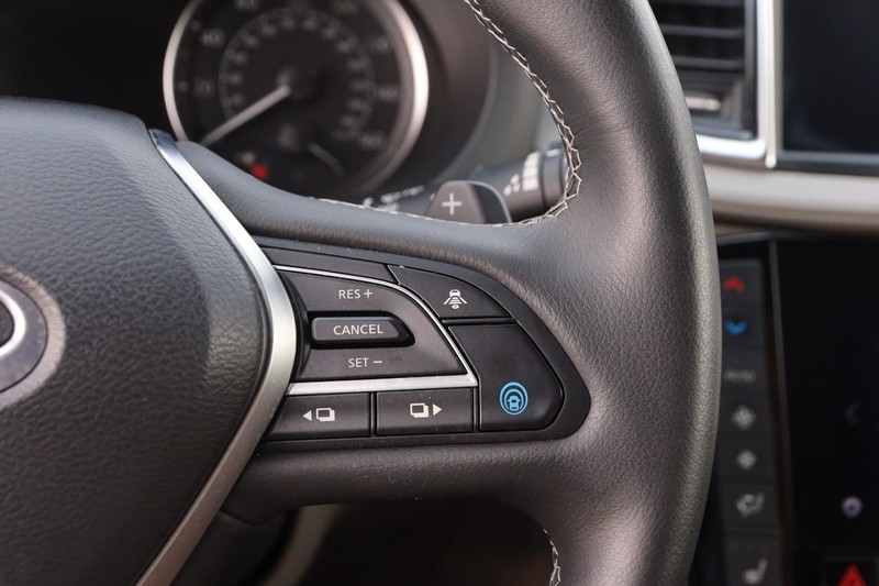 INFINITI QX50 Vehicle Image 14