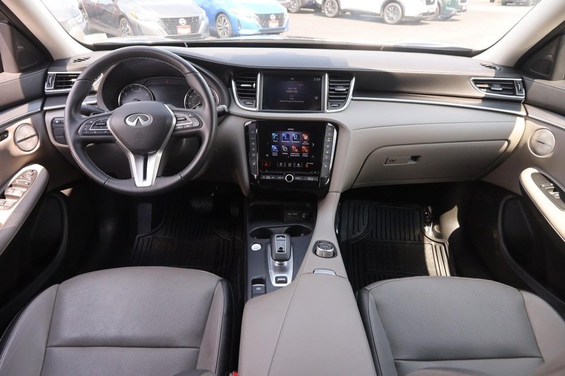 INFINITI QX50 Vehicle Image 23
