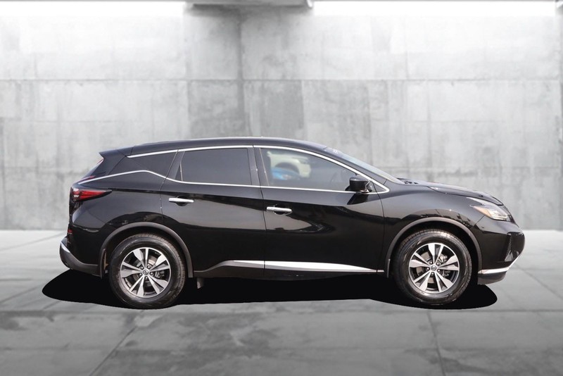 Nissan Murano Vehicle Image 05
