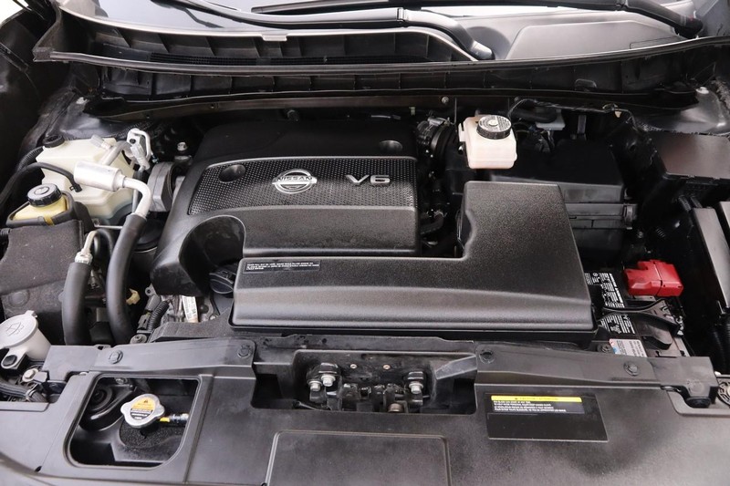 Nissan Murano Vehicle Image 25