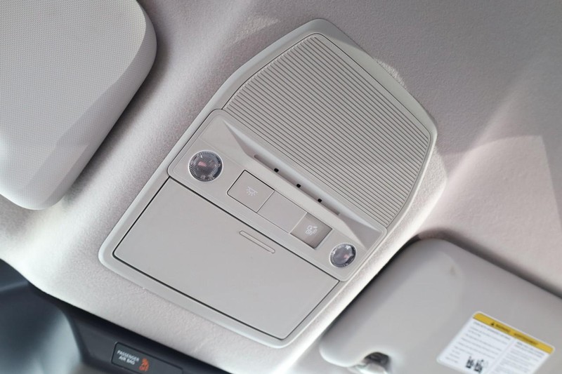 Nissan Kicks Vehicle Image 19