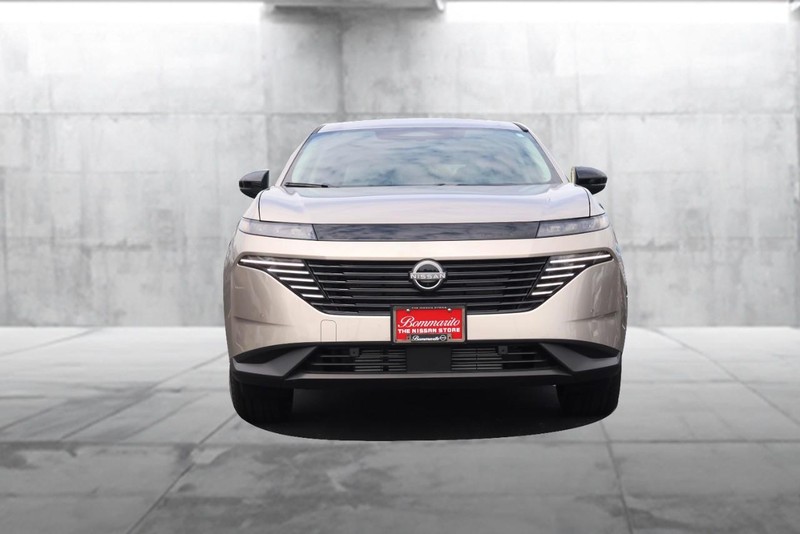 Nissan Murano Vehicle Image 04