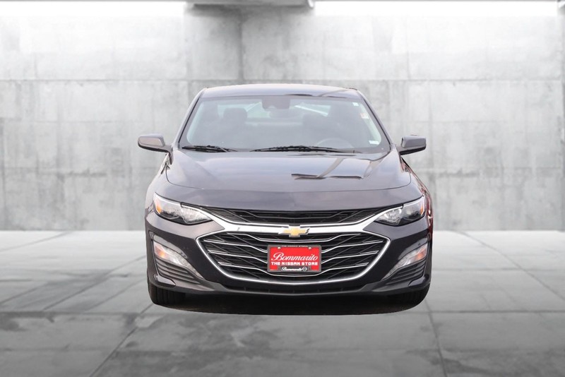 Chevrolet Malibu Vehicle Image 04