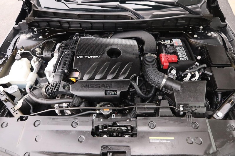 Nissan Altima Vehicle Image 26