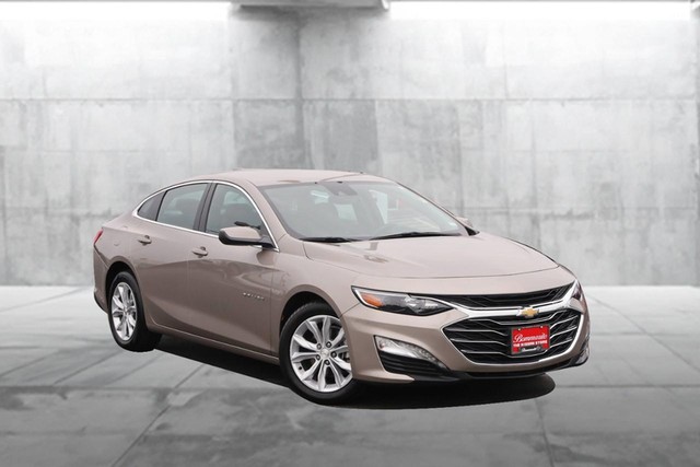 Used 2024 Chevrolet Malibu 1LT with VIN 1G1ZD5ST4RF228196 for sale in Hazelwood, MO